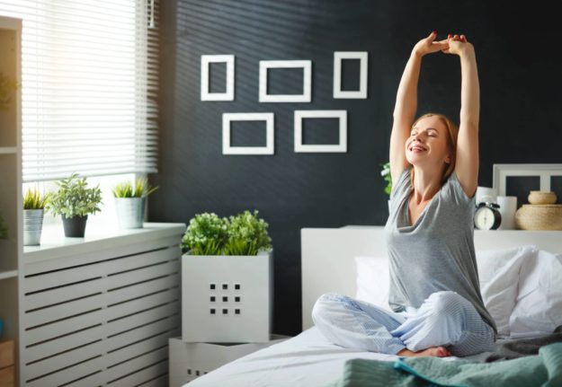 Etirement du matin sur son lit Spin'Dynamic